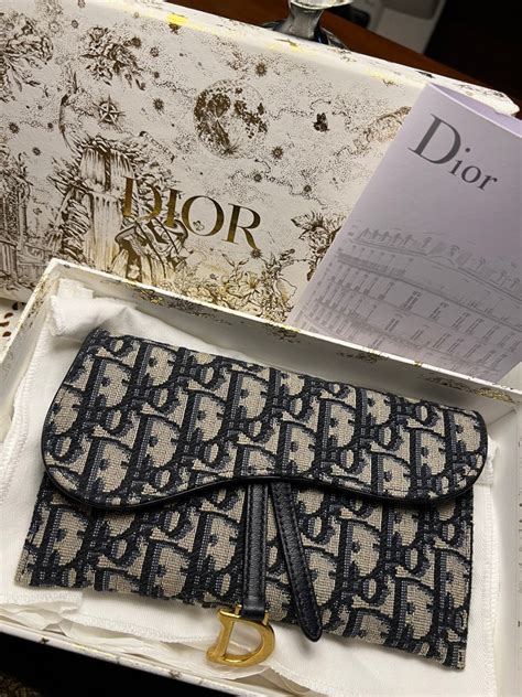 dior saddle mini wallet|long saddle wallet with chain.